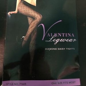 Leg wear one size
